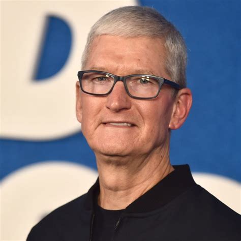 tim cook net worth 2009